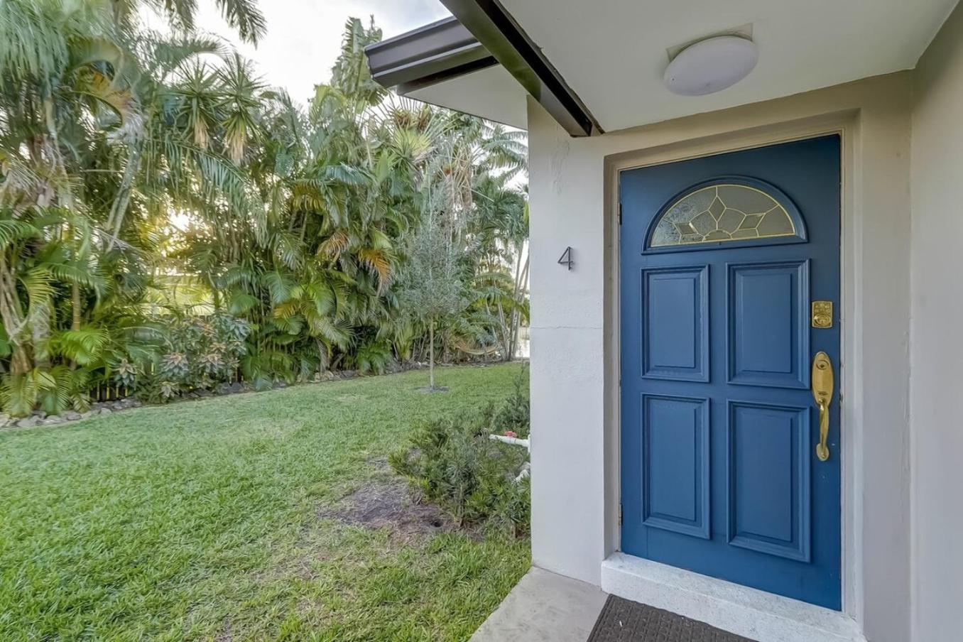 Waterfront Apartment Private Patio Pool Fort Lauderdale Exterior photo
